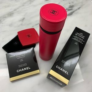 Brand new Chanel Limited Edition Brush set